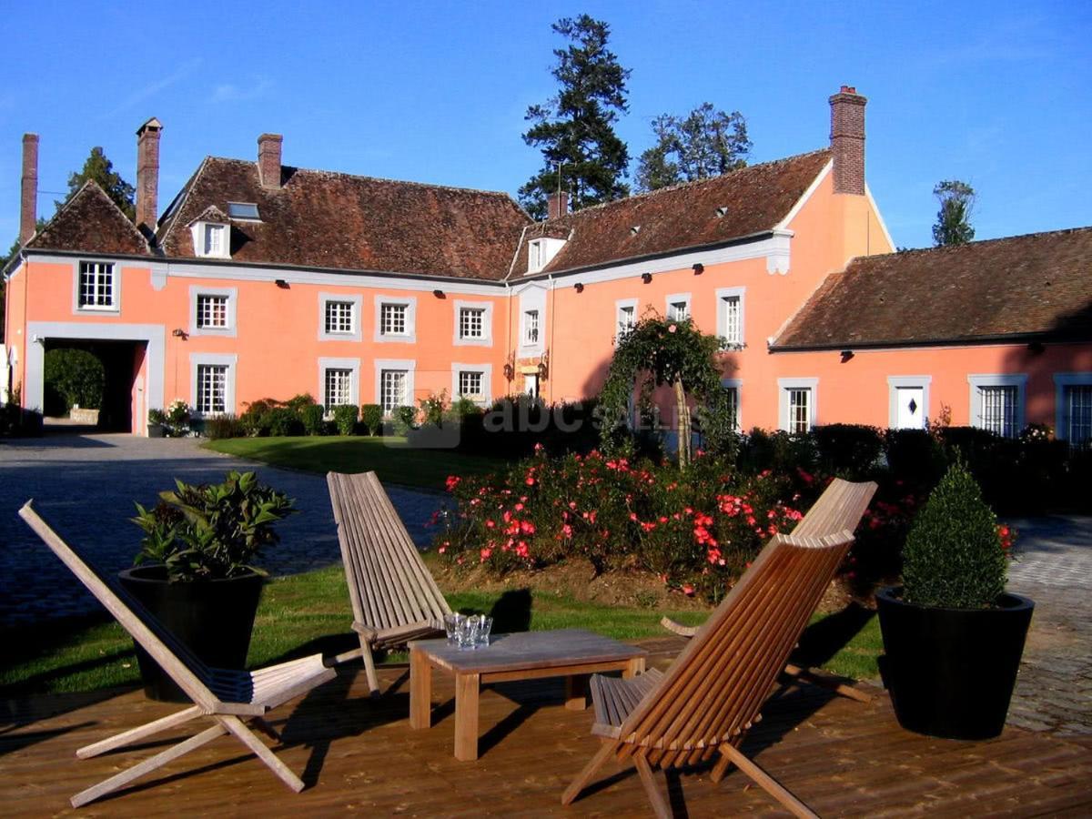 Le Manoir De Villefermoy Les Ecrennes Exterior photo